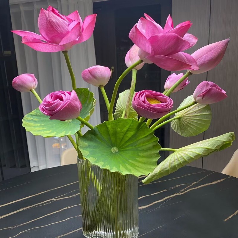 Fresh-cut-lotus - Image 15